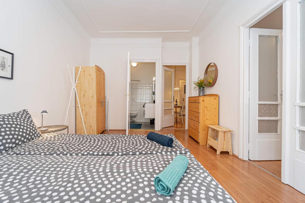 Central&Cozy Balcony!3Bdr 2Bth บูดาเปสต์ ภายนอก รูปภาพ